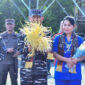 Pangkoarmada II Laksda TNI I Gung Putu Alit Jaya dan Ketua DJA II Ny. Yully Alit Jaya disambut hangat dengan tradisi Tepuk Mayang, tarian adat khas Kotabaru, sebagai bentuk penghormatan saat tiba di Markas Komando Lanal Kotabaru, Kamis (12/6/2025). 