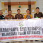 Foto bersama Kejaksaan Negeri Kotabaru dan DPMPTSP Kotabaru usai sosialisasi kampanye anti korupsi, sebagai bentuk sinergi mencegah praktik korupsi.