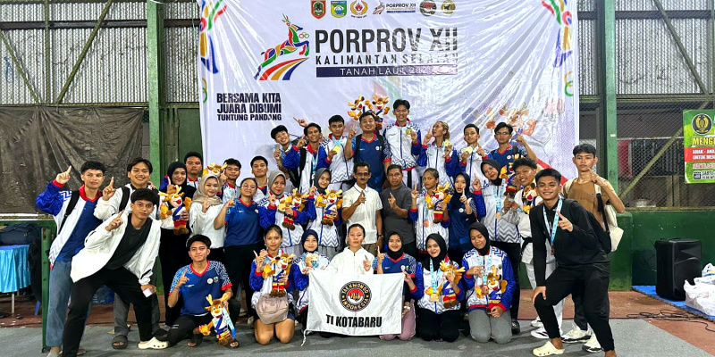 Tim Taekwondo Kotabaru sukses bawa pulang 21 medali di Porprov XII Kalsel 2025. ( Foto: Istimewa/Klikindonesia.co) 
