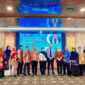 Foto bersama jajaran Diskominfo Provinsi Kalimantan Selatan, Komisi Informasi, dan Pemerintah Kabupaten Kotabaru usai kegiatan Sosialisasi Keterbukaan Informasi Publik di Aula Bamega. (Foto: DiskominfoKtb) 