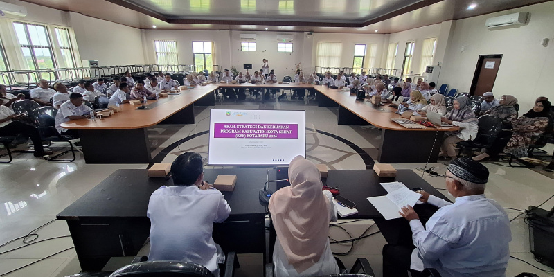 Suasana Workshop Peningkatan Kapasitas Forum Kecamatan dan Pokja Desa/Kelurahan Sehat yang diselenggarakan Bapperida Kotabaru melalui Bidang PSBPPM, di Aula Bapperida Kotabaru, Rabu (22/10/2025).