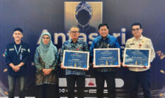 Kotabaru Hebat: Bupati Kotabaru Dinobatkan sebagai Kepala Daerah Inspiratif di Antasari Award 2026